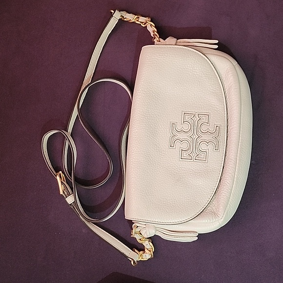 Tory Burch Handbags - Preloved AUTHENTIC Cream Tory Burch handbag